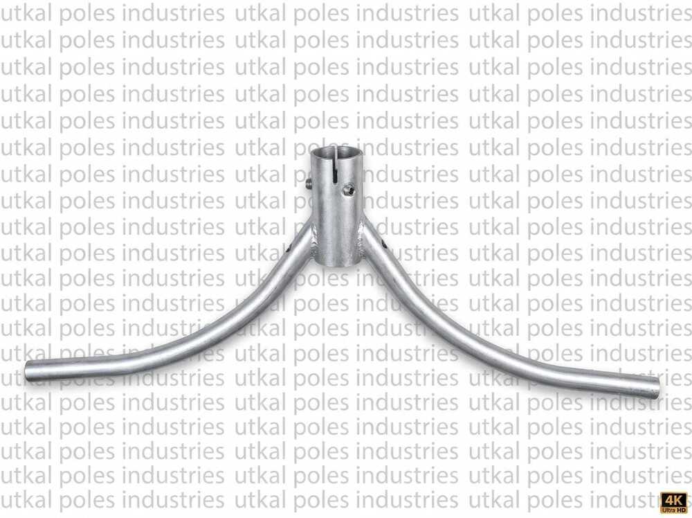 Double Curved Arm Bracket Pole