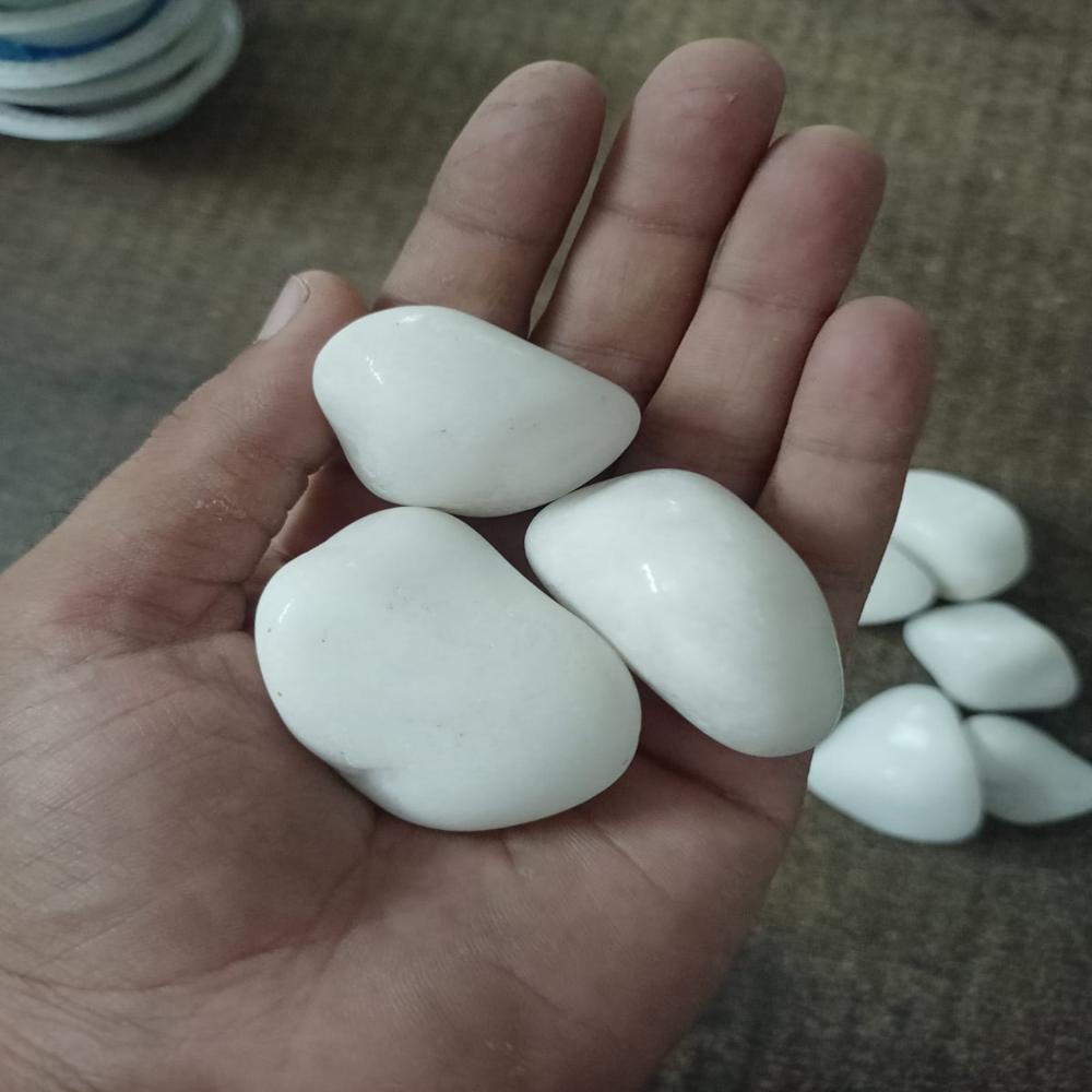 Factory Supply High Quality Polished and unpolished White Pebbles Stones for Outdoor Garden Pathway Landscaping Project for Aquariums
