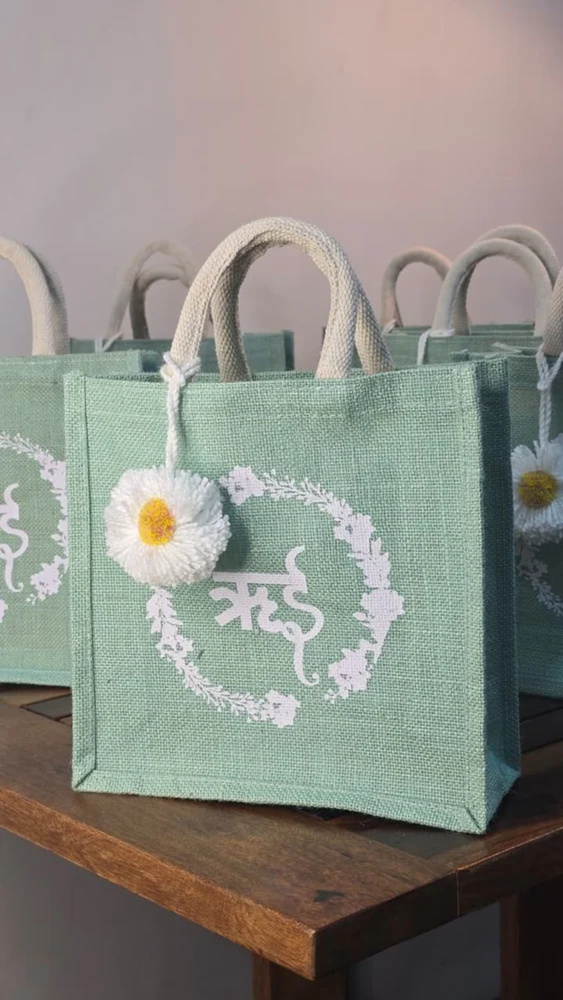 Jute gift bags