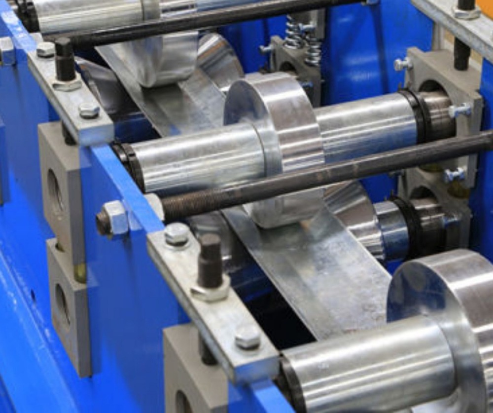 Gypsum Rolling Forming Machine - Capacity: Up To 300 Kg/hr (Varies Based On Model Configuration)