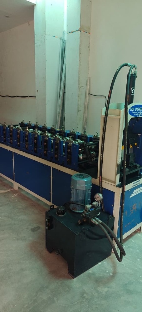 Industrial Gypsum Rolling Foam Machine - Capacity: 1500-2500 Kg/Hr