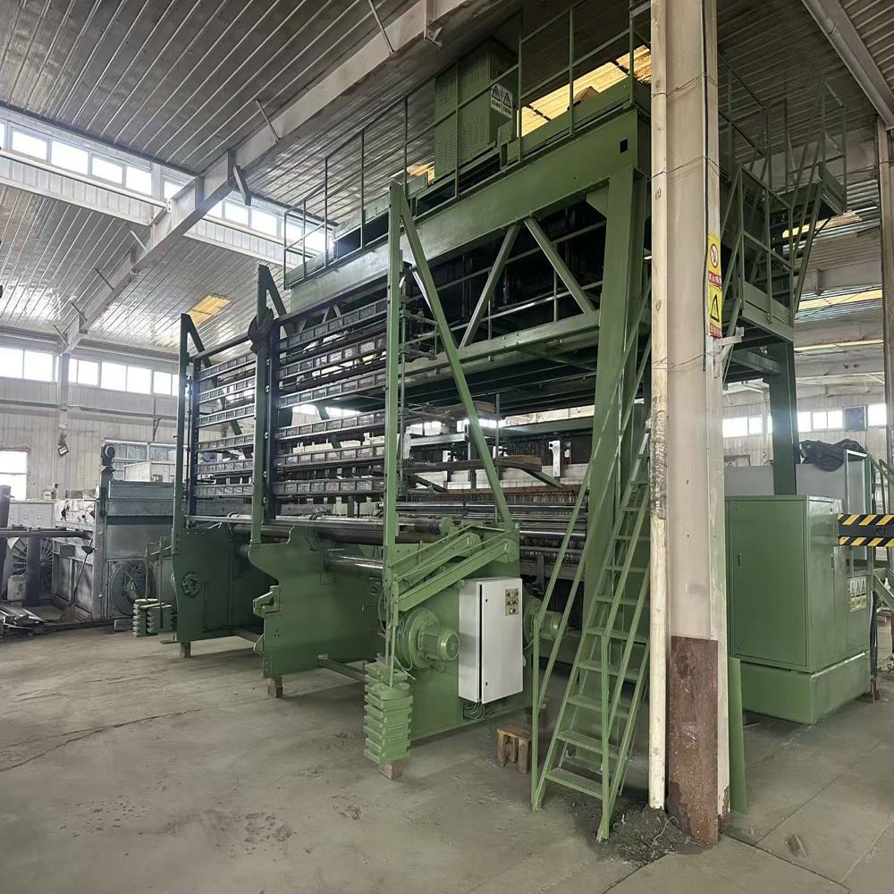Carpet Weaving Machine - Product Type: Textile Machinery