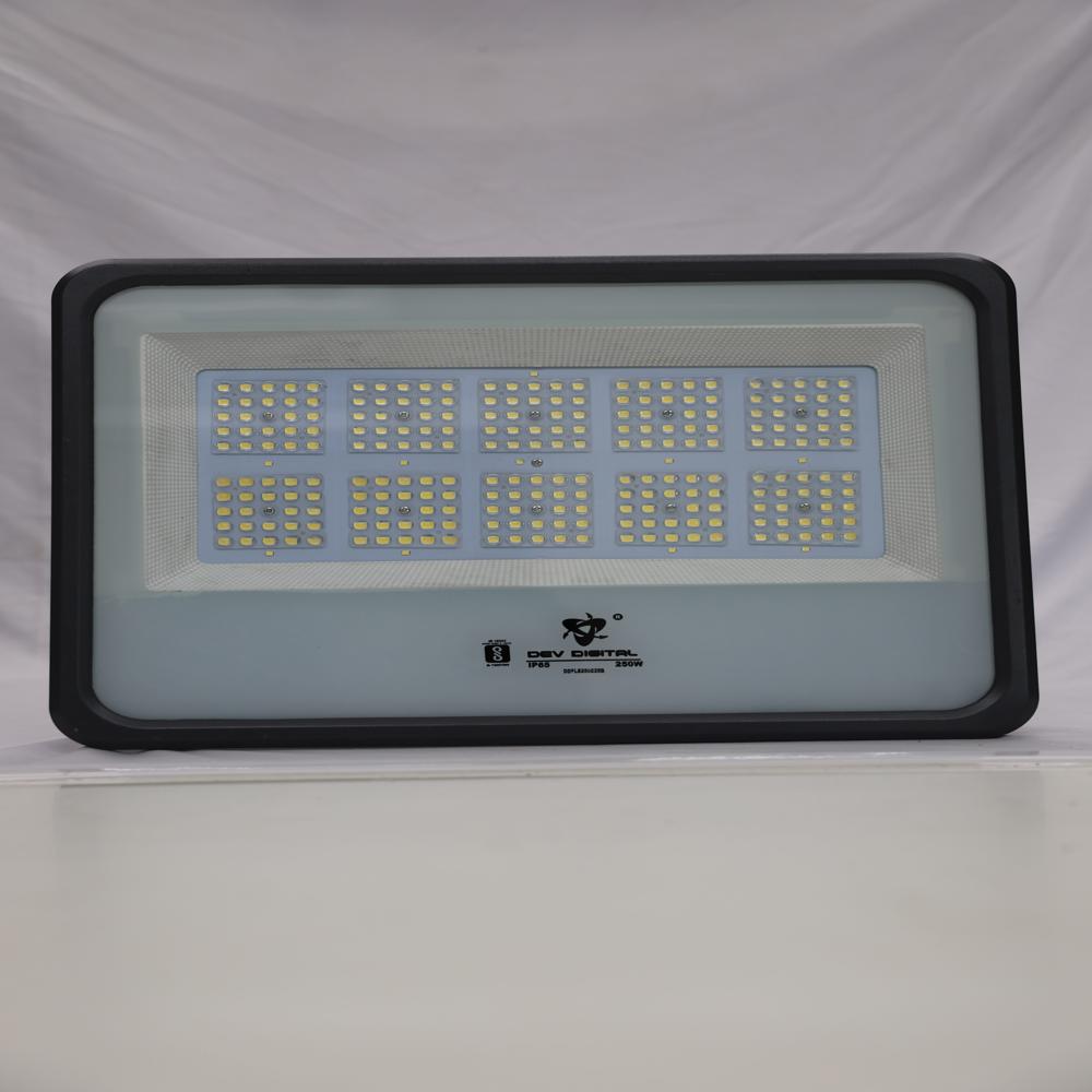 Led Flood Light - 200w ( Spark ) - Application: Outdoor And Indoor