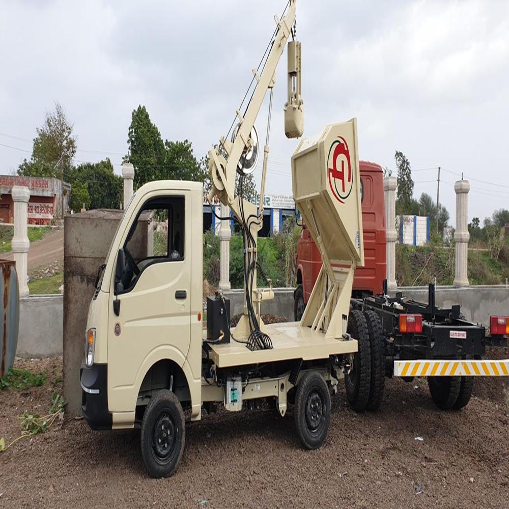 MAN HOLE DESILTING MACHINE