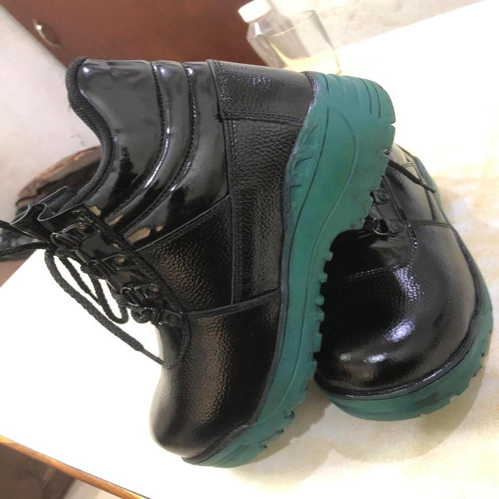 Nitrial Sole Shoes - Color: Brown