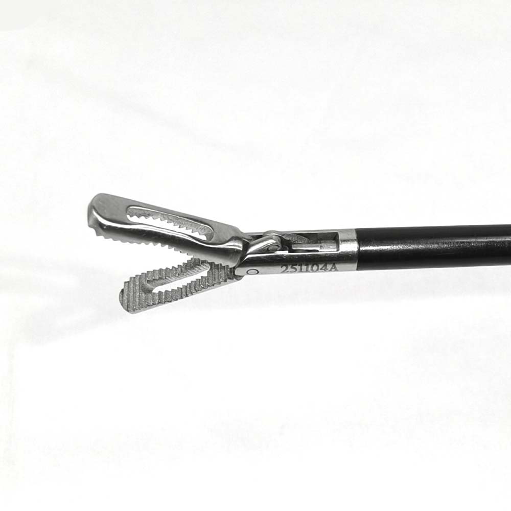 Fenestrated Grasping Forceps 5mm, 18cm
