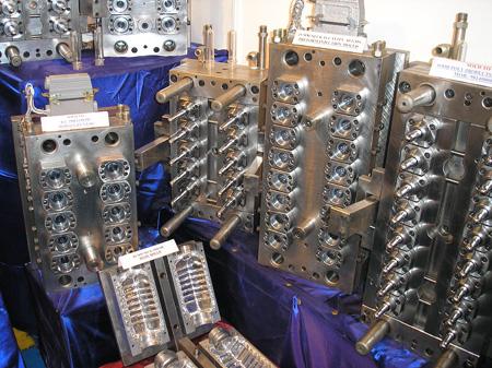 ढालने वाले