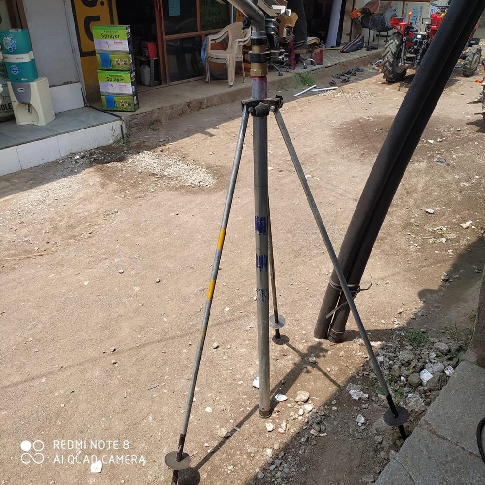 RAIN GUN STAND