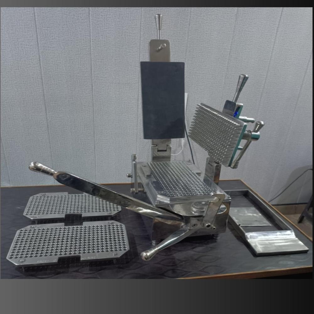 Manual capsule filling machine 