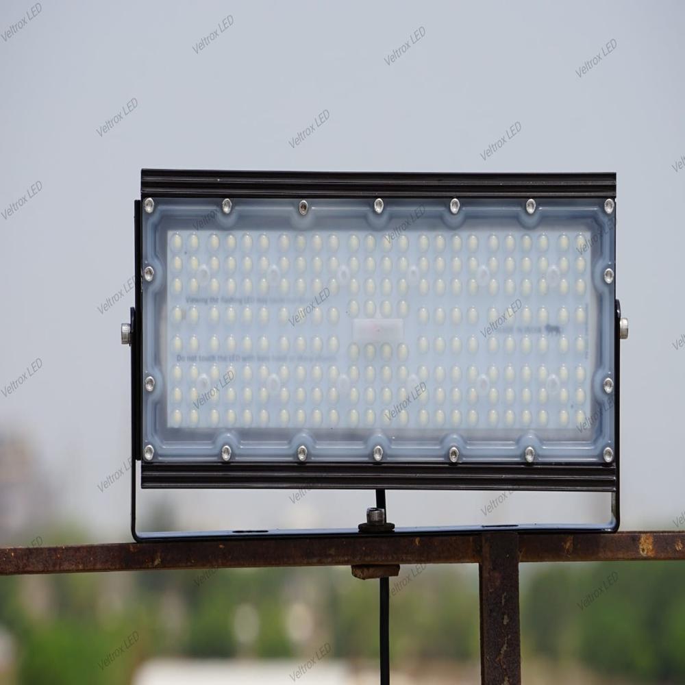 Outdoor Tennis Court Lights