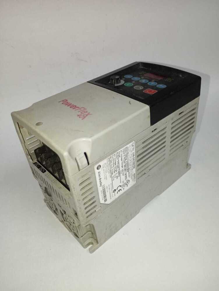 22B D010N104 Allen Breadly PowerFlex 40 VFD
