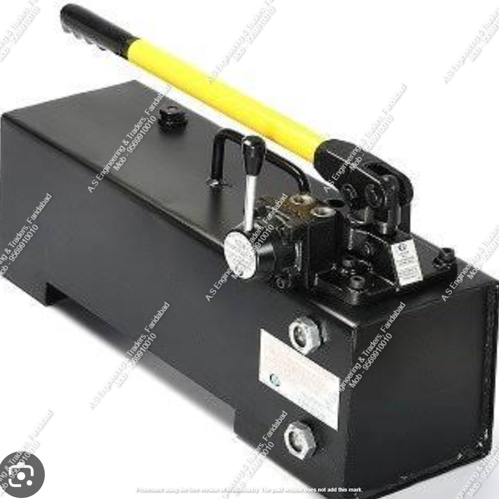 Hydraulic Hand Pump - Capacity: 20 Ltr