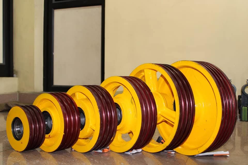 diverter pulley for elevator use