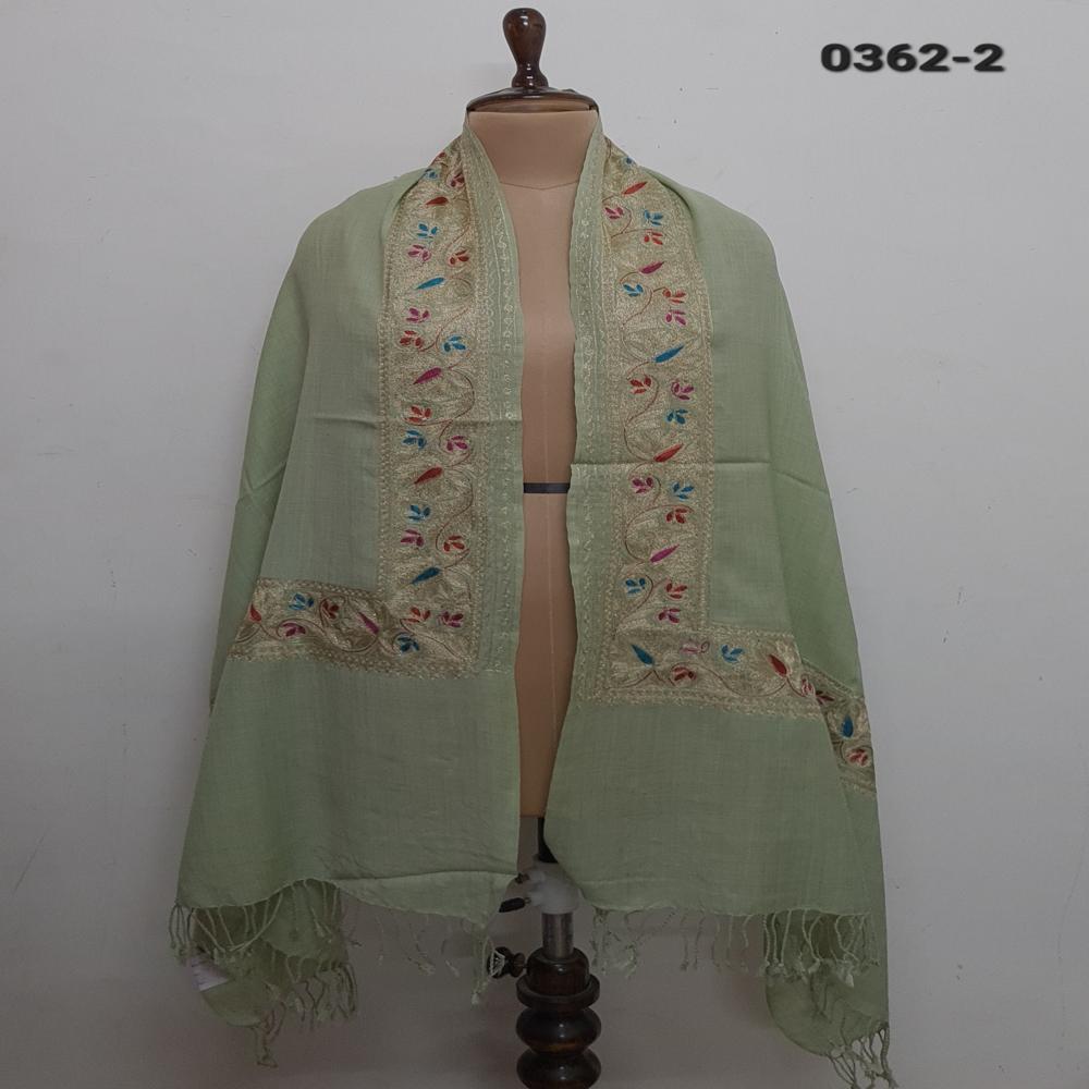 Pure wool embroidered 4 side zari resham chinar border stoles.
