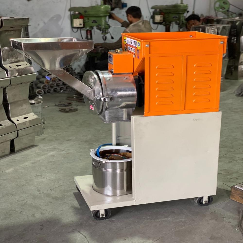 Atta Sattu Besan Machine - Capacity: 45 Kg