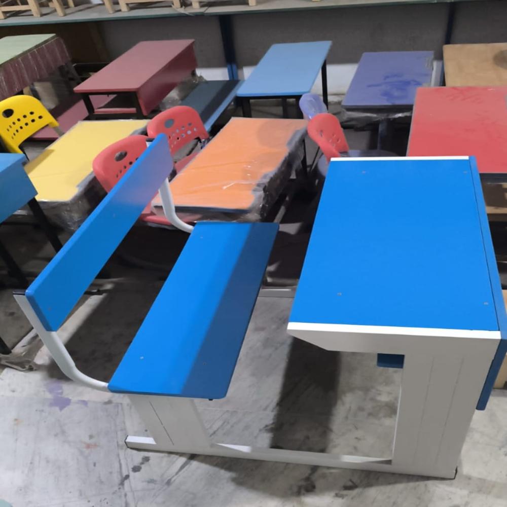 Modular Desk Bench - Assembly: Carpenter Assembly