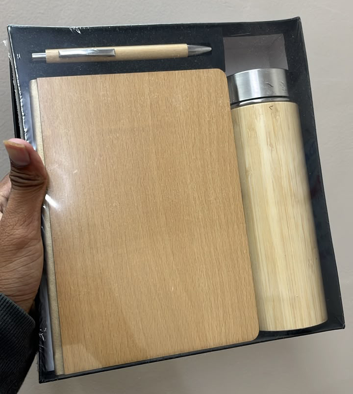 इको फ्रेंडली वुडन कॉर्पोरेट गिफ्ट सेट