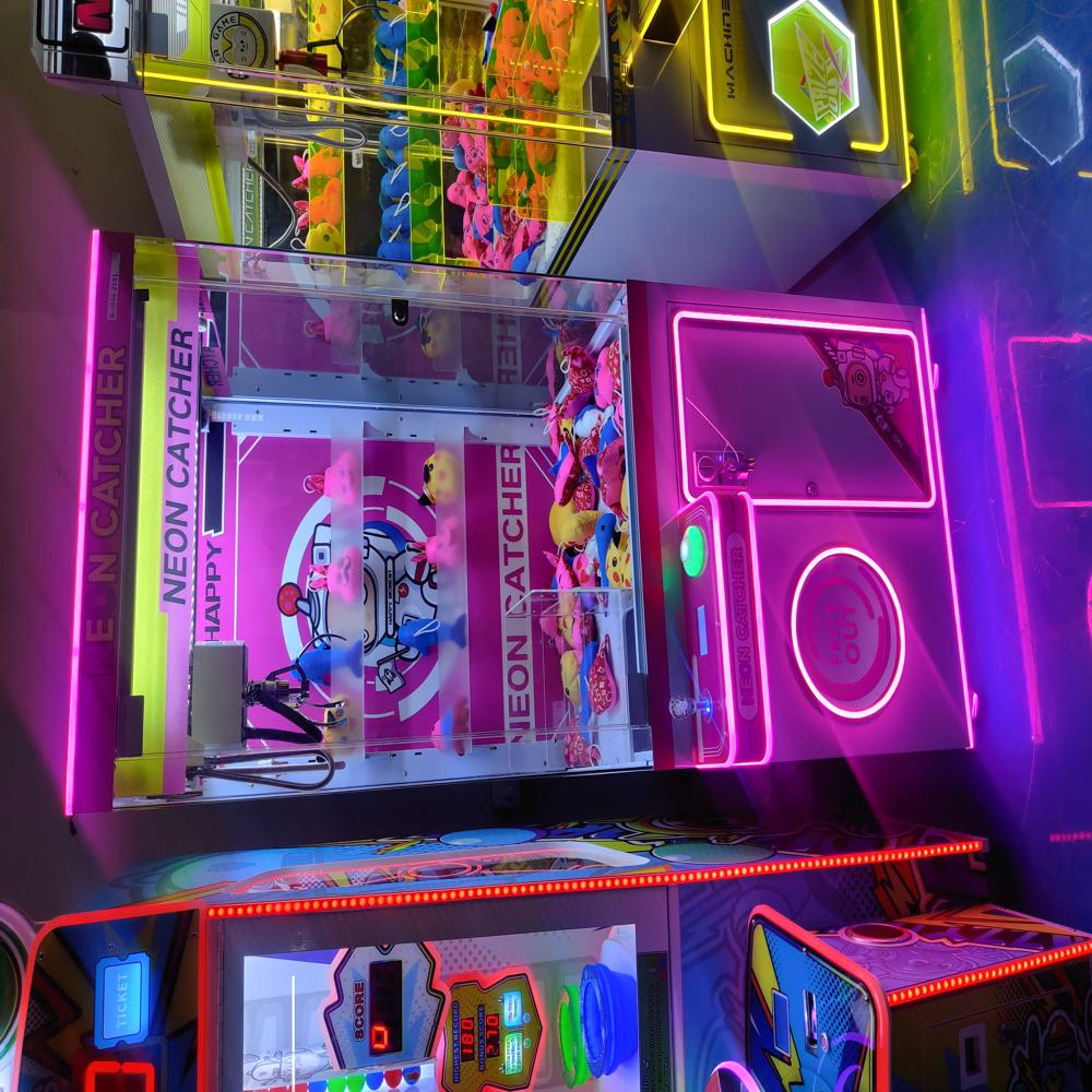 Soft Toy Game - Illuminated Soft Toy Catcher, Suitable For Children, Engaging Rental Experience At Rentogame