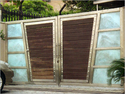 स्टेनलेस स्टील गेट्स