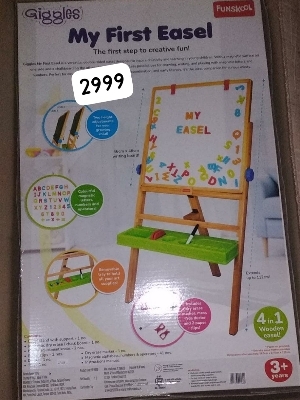 Wooden Easel Board - Age Group: 3+ Years