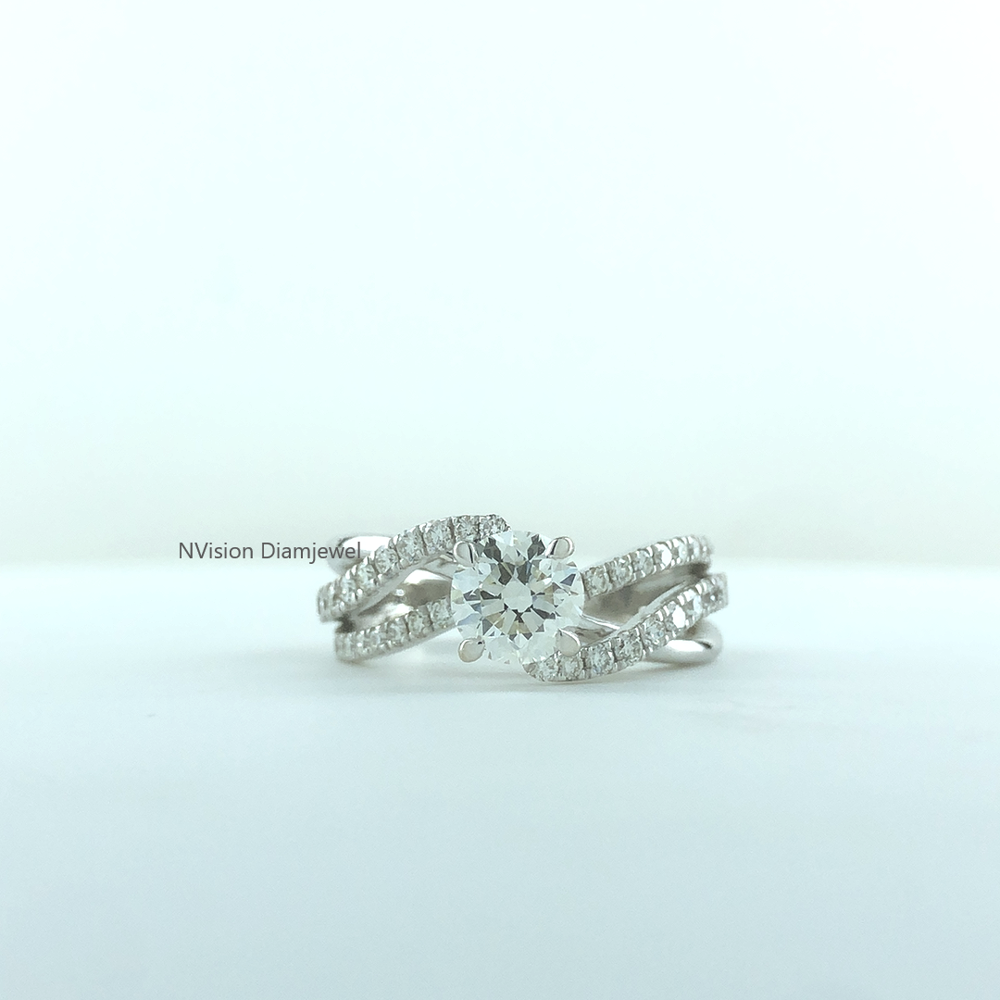 Crossover Natural Solitaire Diamond Pop-Up Ring