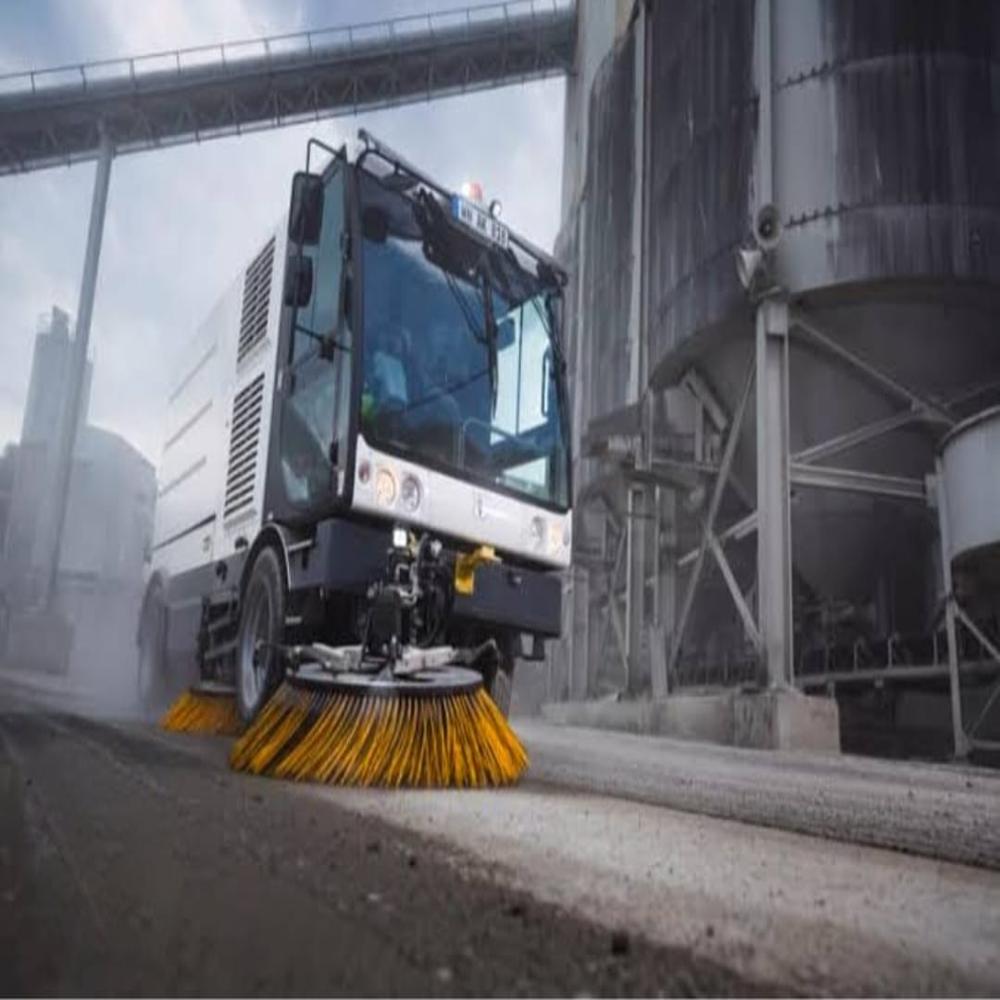 Vacuum sweeper MCM 600