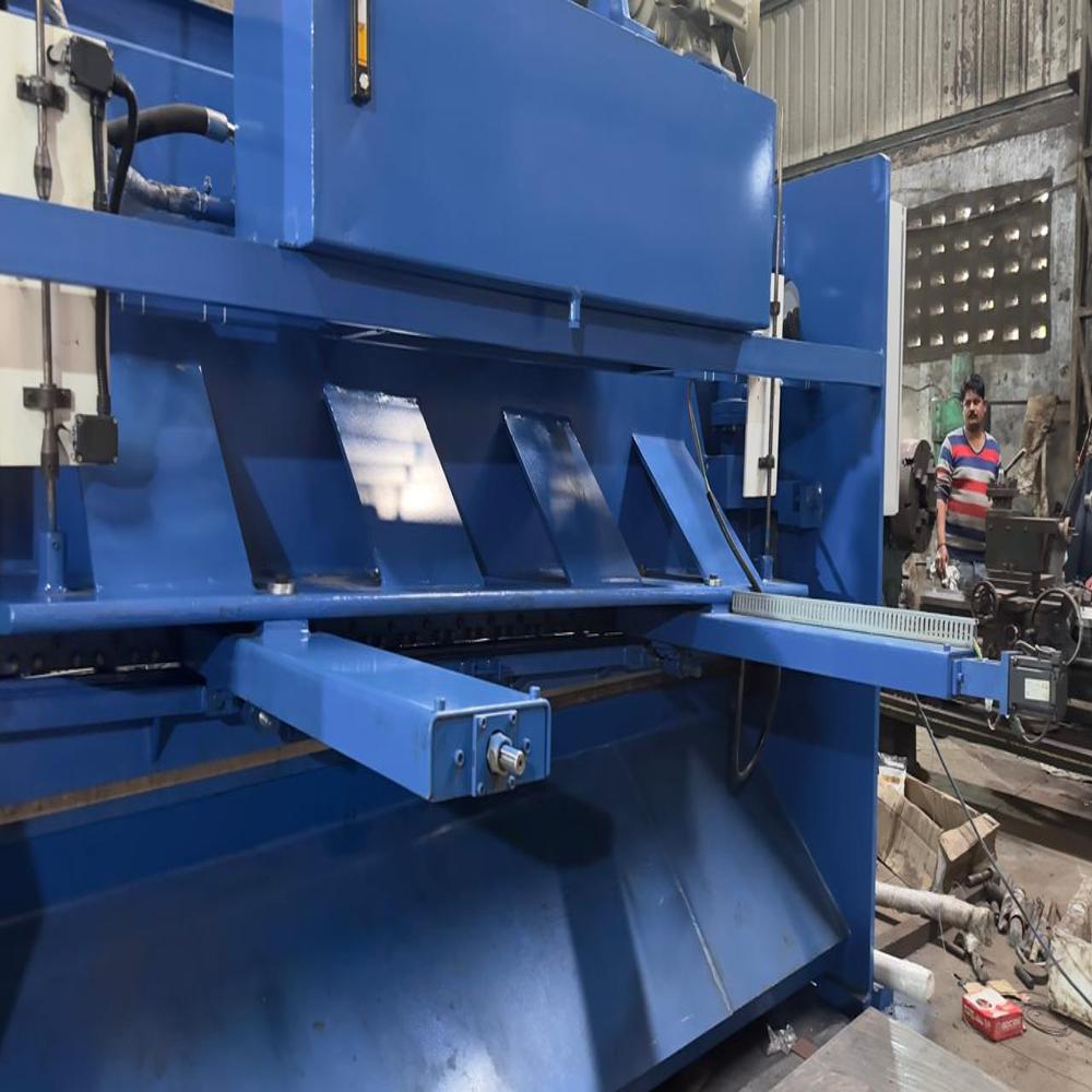 2000 mm NC Hydraulic Shearing Machine