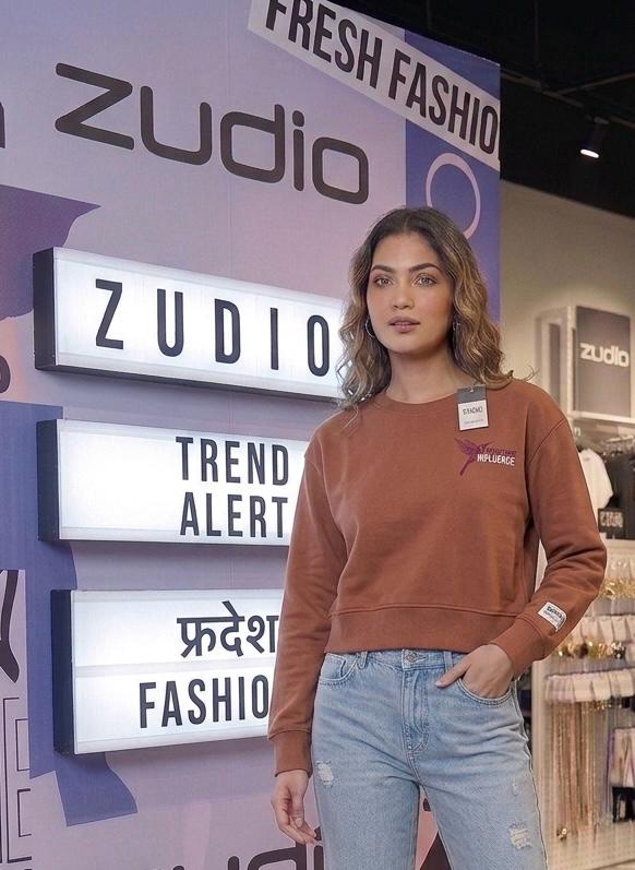 LADIES CASUAL AND DAILY TSHIRT COLLECTION