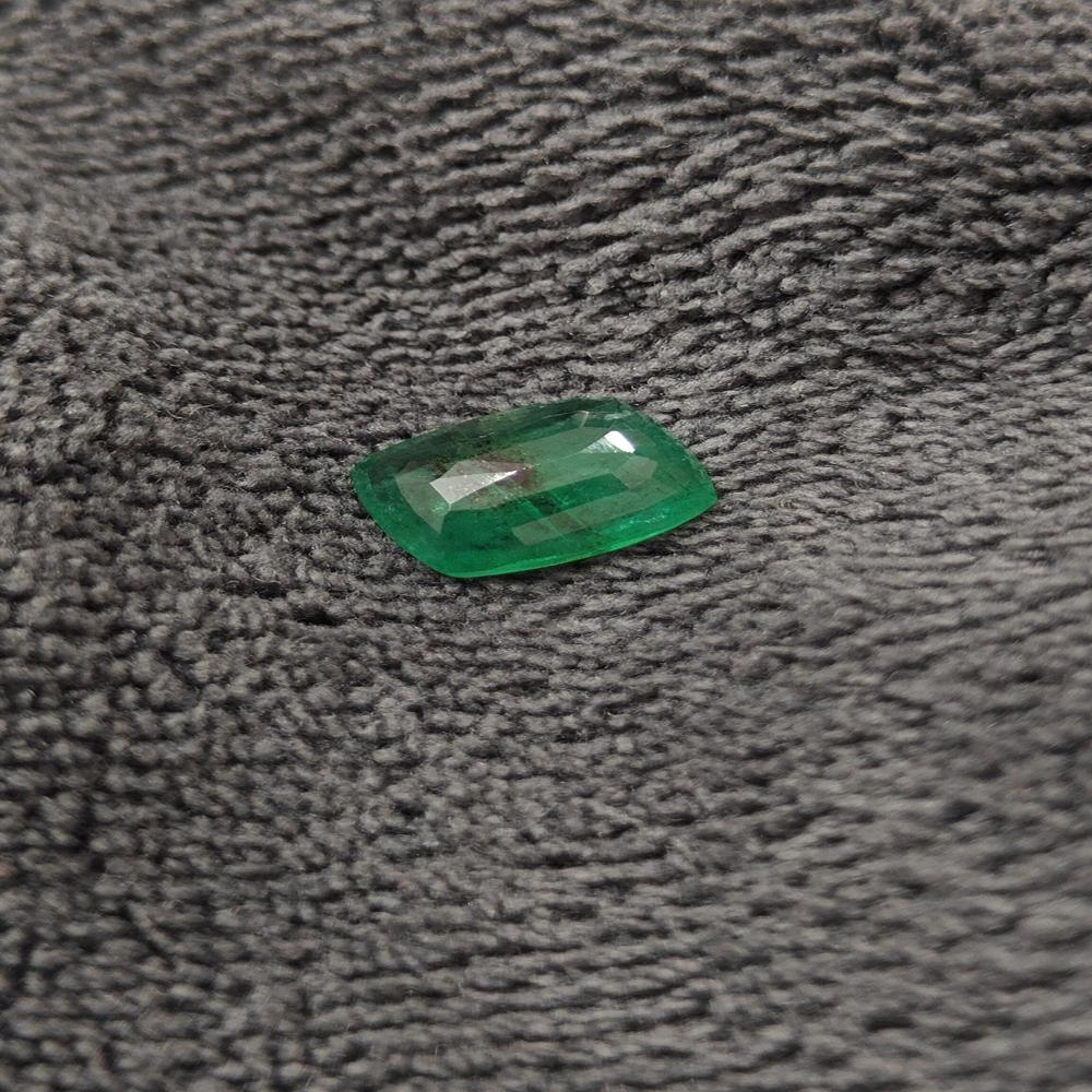 NATURAL ZAMBIAN EMERALD