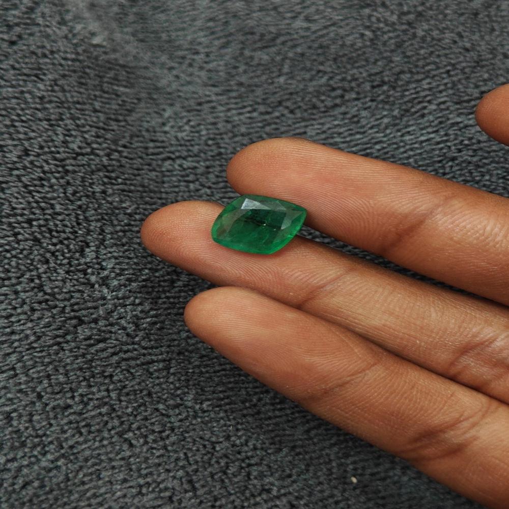 NATURAL ZAMBIAN EMERALD