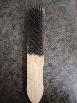 Wood handel Black wire Brush