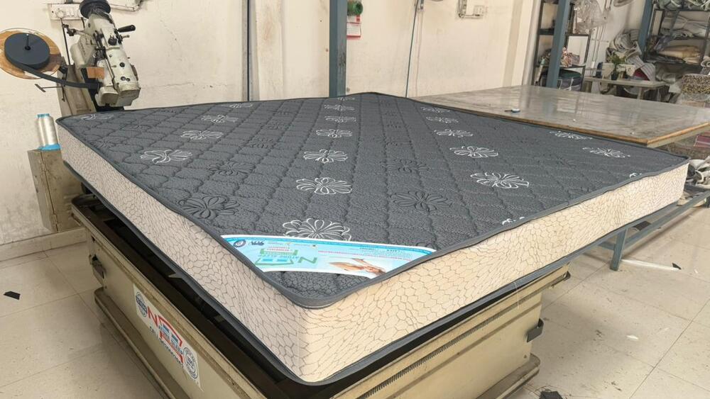 Sleepy Feel Comfort Mattress