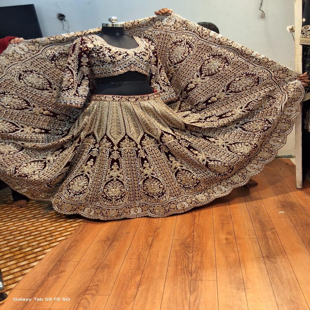 Ladies Heavy Embroidery Lehenga