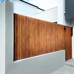 Timber-Look Aluminium Battens