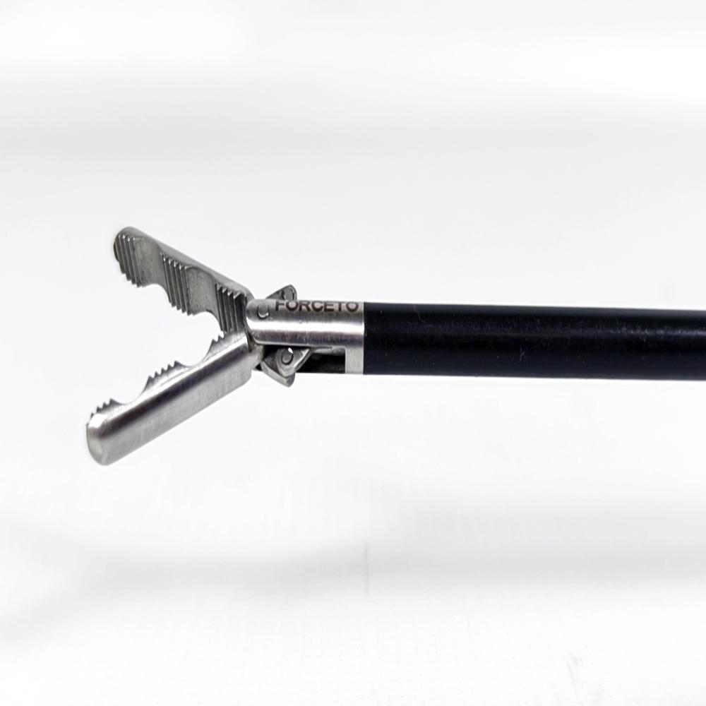 Universal Grasping Forceps 5mm, 26cm with Rachet Handle
