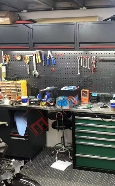 Tools Workstations