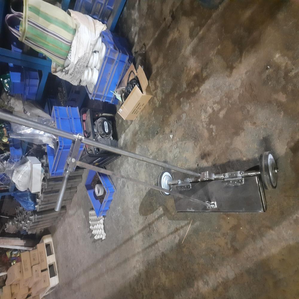 Magnetic Floor Sweeper