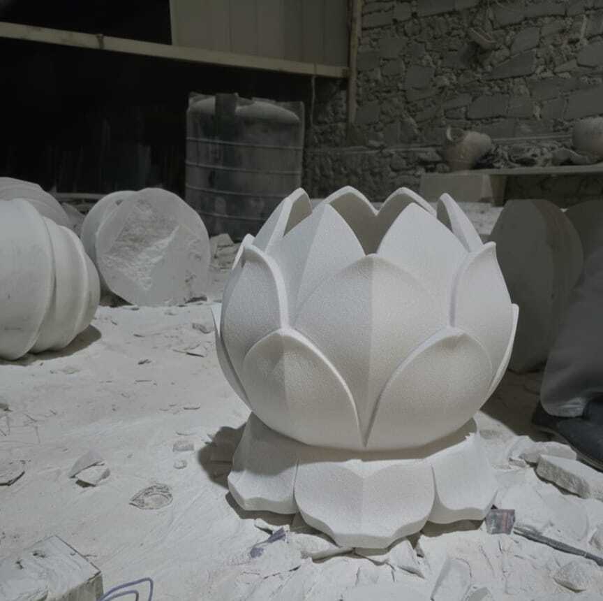White Marble Premium Luxury Exterior Wall Piller Flower