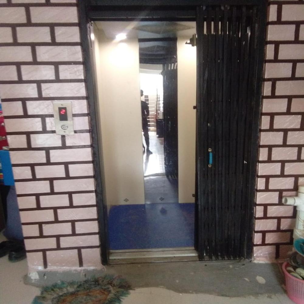 Elevator Collapsible Door