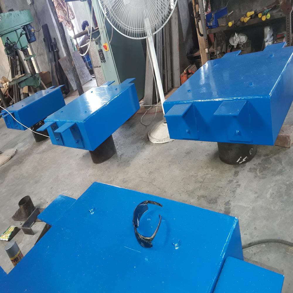 Square Suspension Magnets