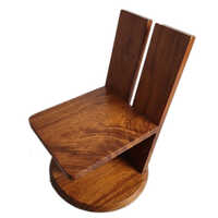 01_Wooden Chair
