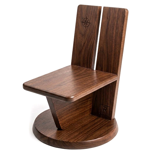03_Wooden Chair