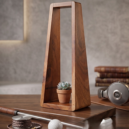 01_Wooden Tantern