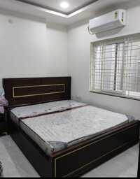 Deluxe 5 Inch. Semi Orthopaedic Mattress - Color: White / Patterned Top