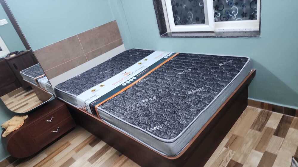 Deluxe 5 inch. Semi Orthopaedic mattress