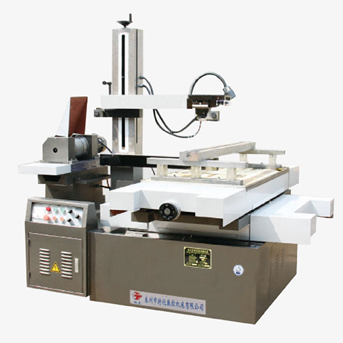 Taper Cutting Model High Speed Wire EDM Machine
