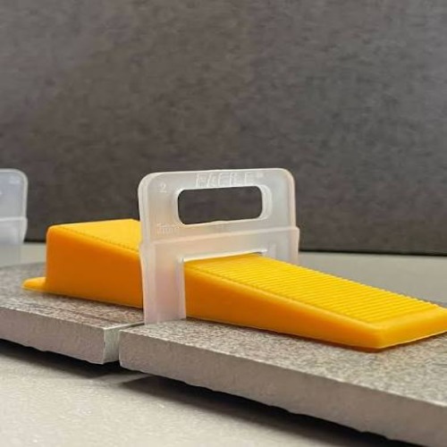 Tile Leveling Clips - Color: White