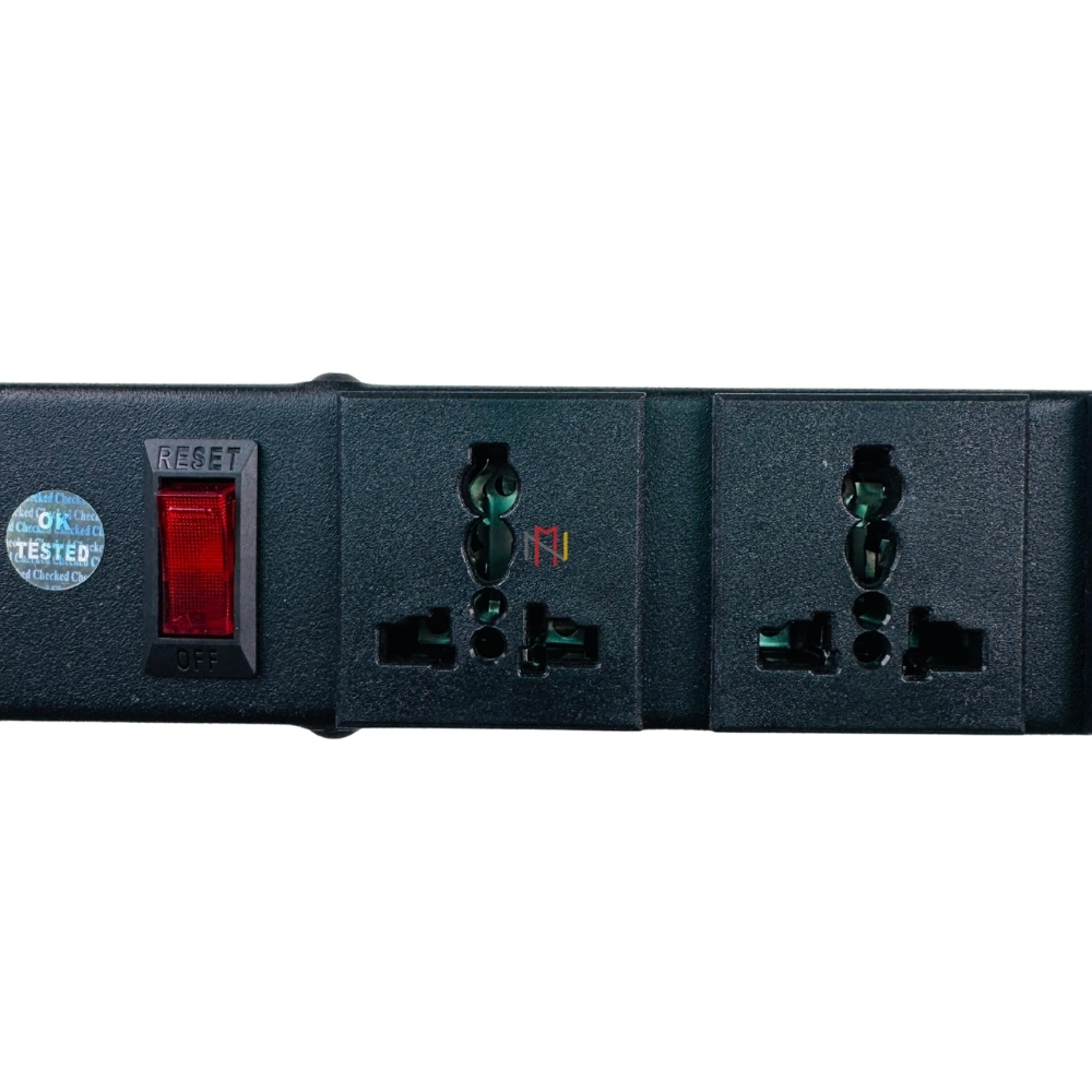 6 Socket Pdu - Color: Black
