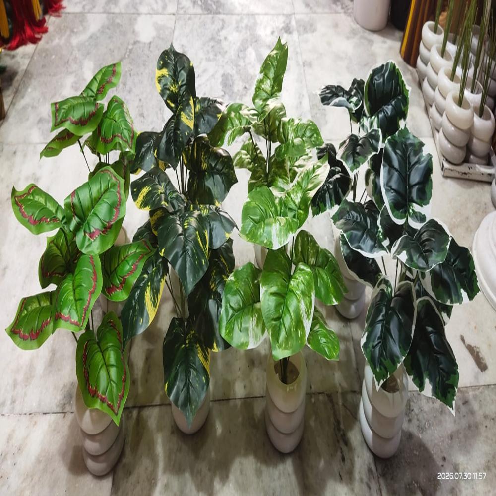 Artificial plant with pot 