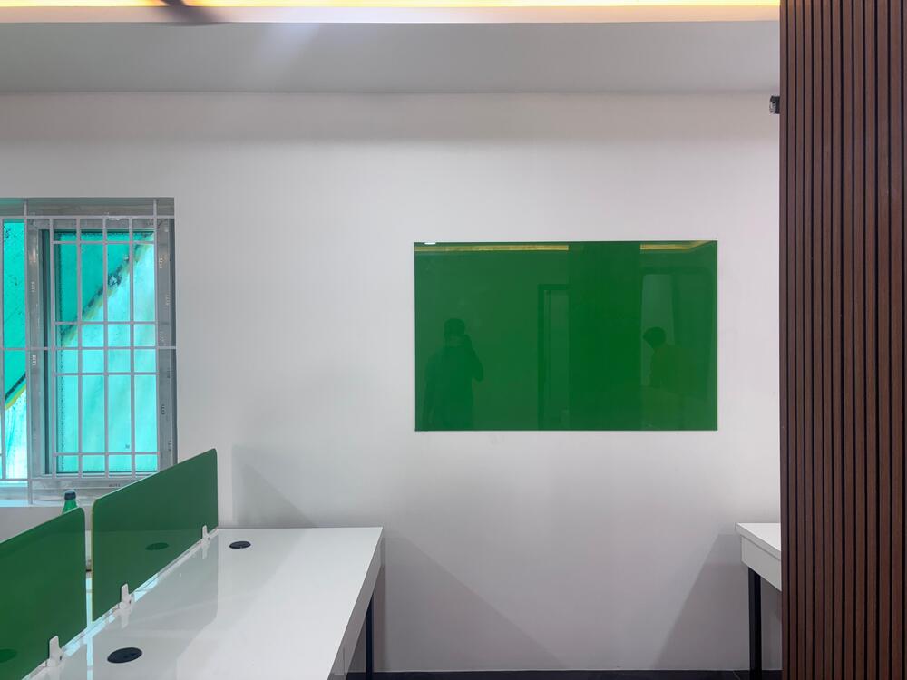 Magnectic Laquared Glass - Writing Board